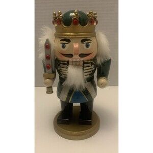 Nutcracker Short & Stocky Dark Greens